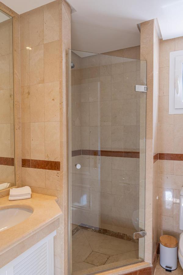 Luxurious Penthouse In Ventura Del Mar Puerto Banus Apartment Марбеля Екстериор снимка