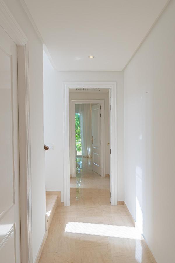 Luxurious Penthouse In Ventura Del Mar Puerto Banus Apartment Марбеля Екстериор снимка